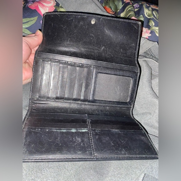Coach brown/black signature trifold wallet - Picture 2 of 5